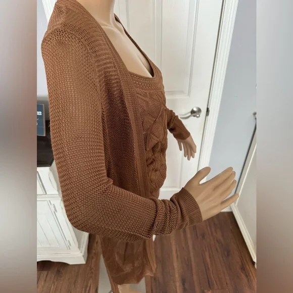 NWT White House Black Market Crochet Belted Coverup Size XS - Picture 9 of 12